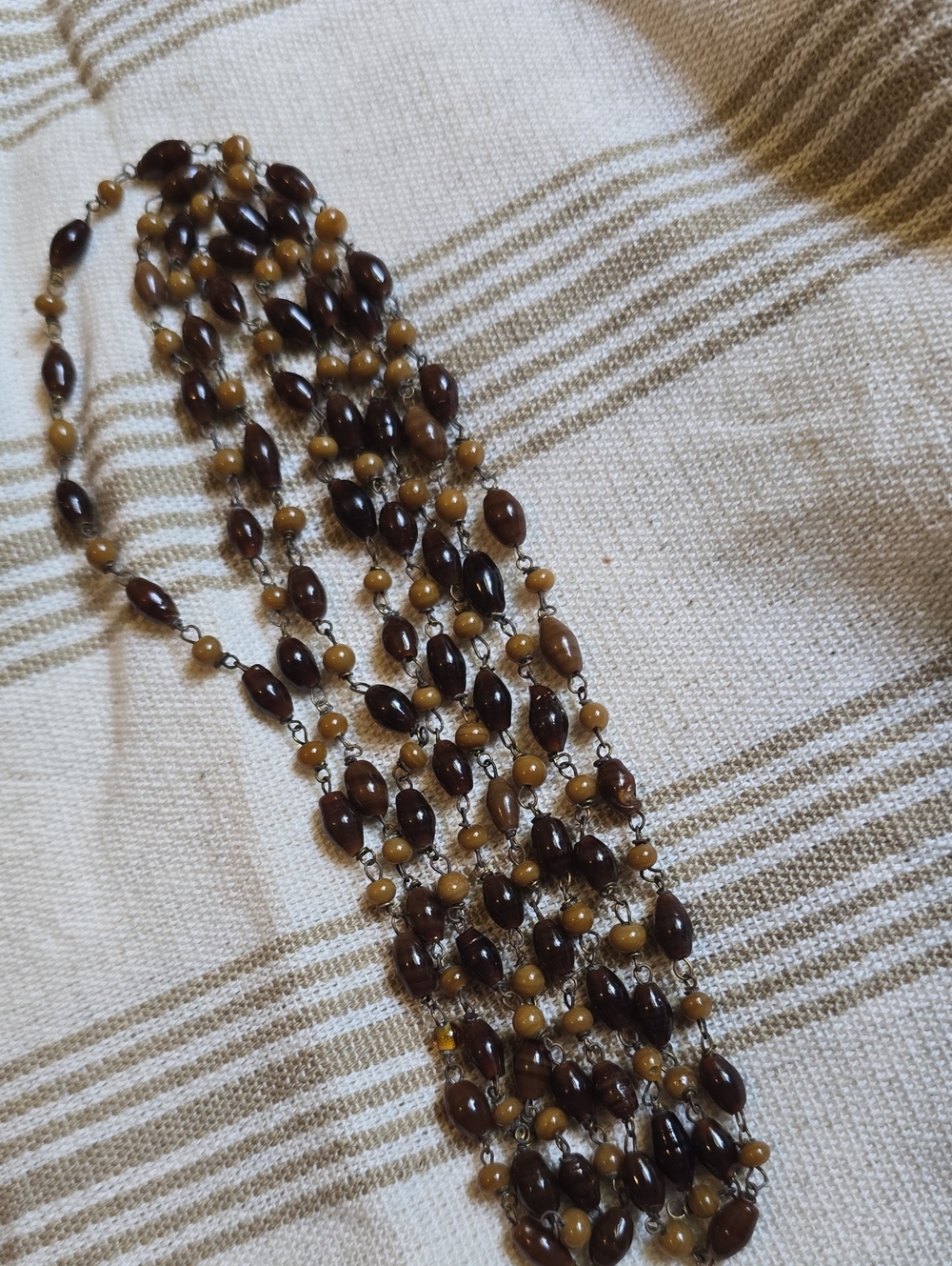 Vintage Brown & Tan beaded Long Necklace Fashion Jewelry